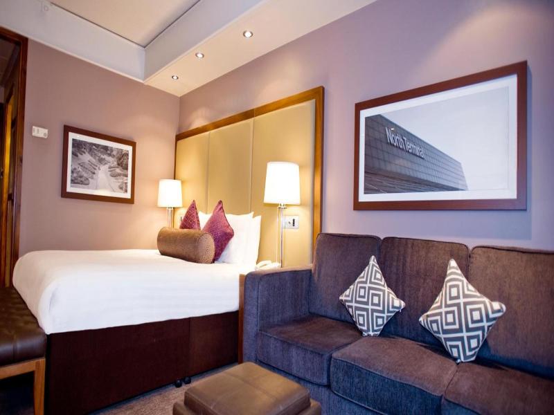Sandman Signature London Gatwick - Genel
