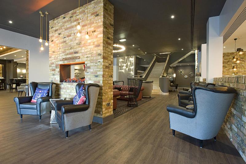 Sandman Signature London Gatwick - Genel