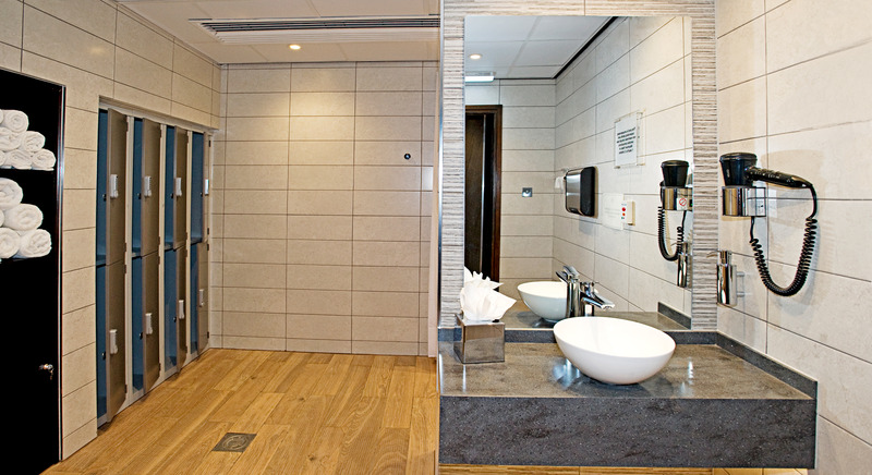 Sandman Signature London Gatwick - Havuz