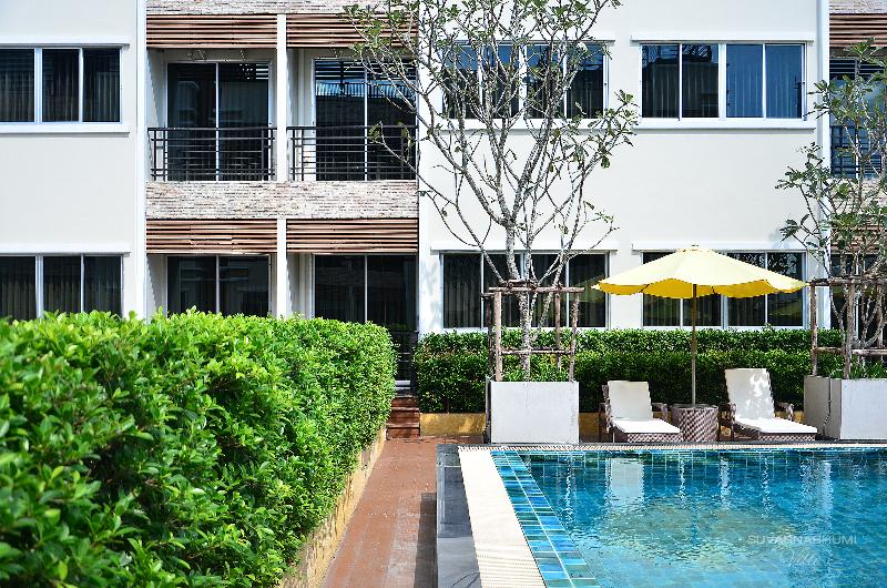 Suvarnabhumi Ville Airport Hotel - Havuz