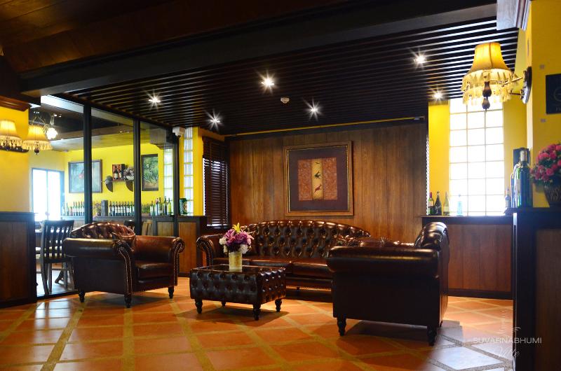 Suvarnabhumi Ville Airport Hotel - Restoran