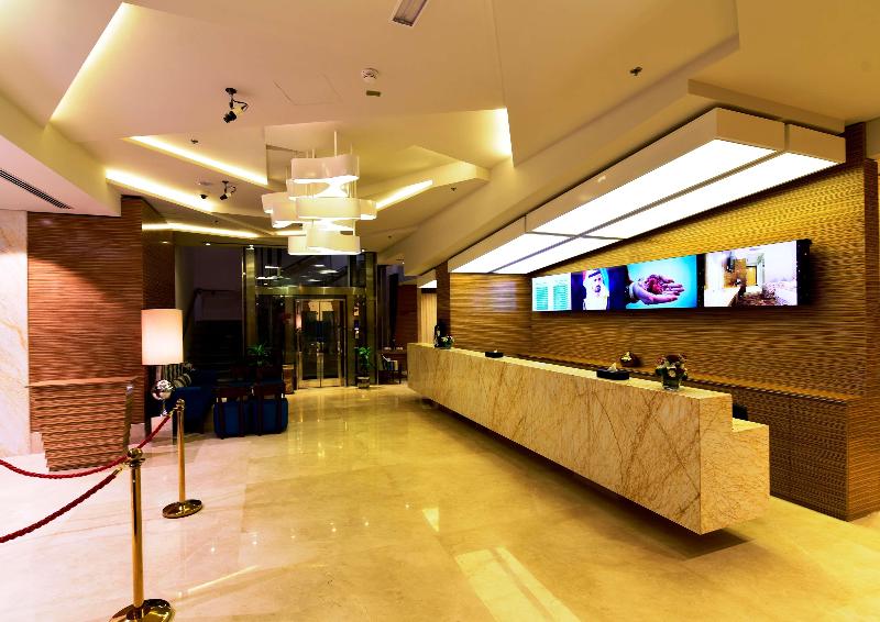 Best Western Plus Pearl Creek - Lobi