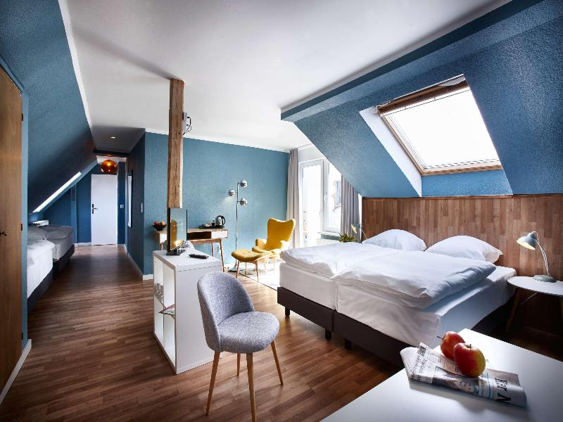 Hotel Liegeplatz 13 Kiel by Premiere Classe - Oda