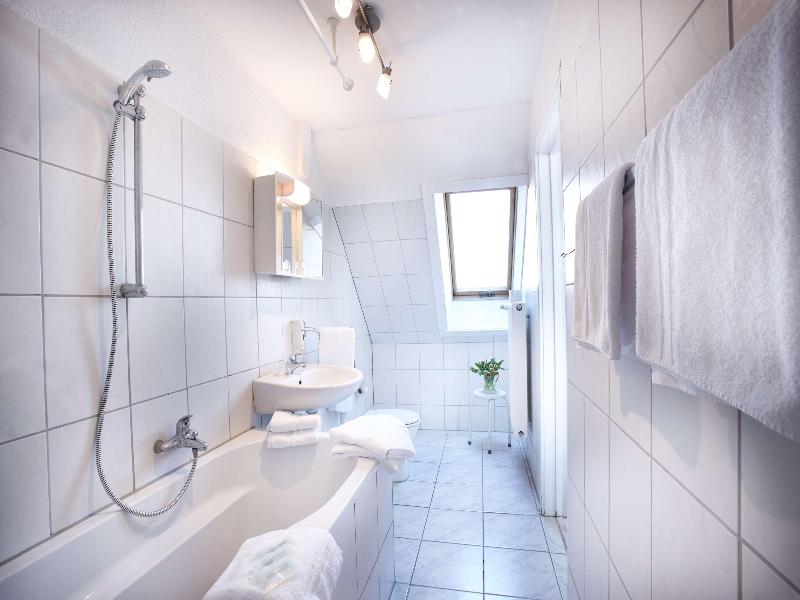 Hotel Liegeplatz 13 Kiel by Premiere Classe - Oda