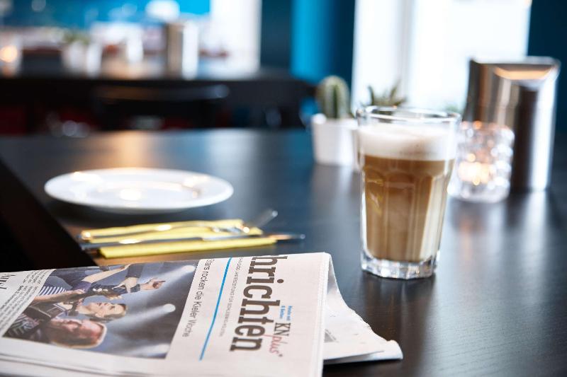 Hotel Liegeplatz 13 Kiel by Premiere Classe - Restoran