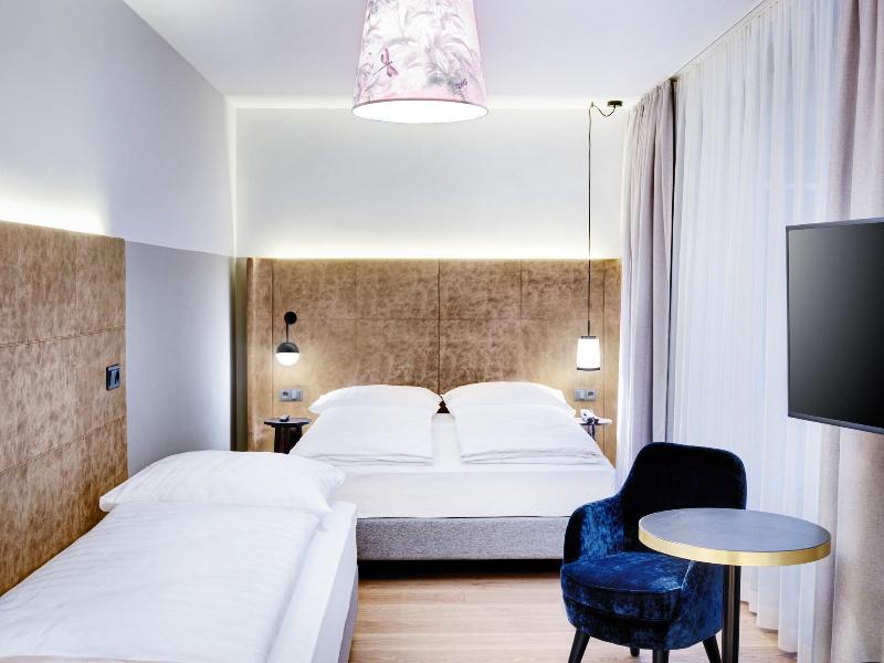 Stage 12 Hotel By Penz - Oda