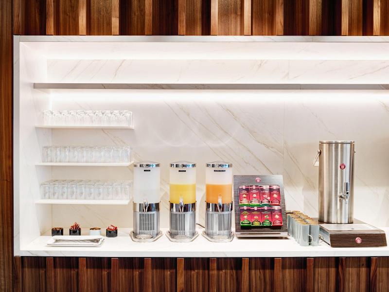 Stage 12 Hotel By Penz - Restoran