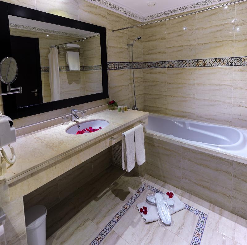 Riad Ennakhil Hotel & SPA - Oda