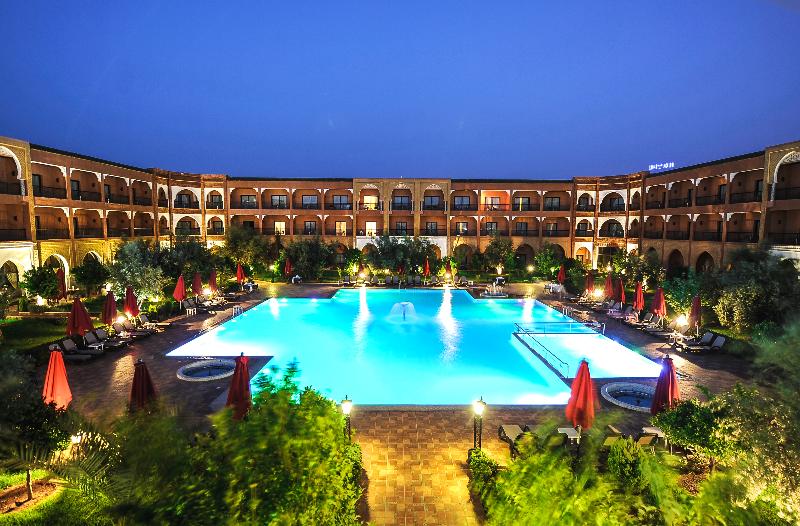 Riad Ennakhil Hotel & SPA - Havuz