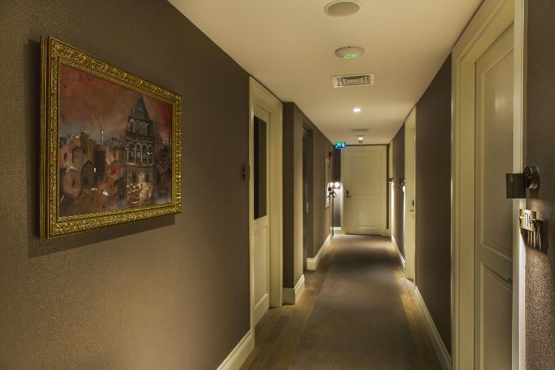 Morione Hotel - Lobi