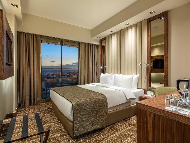 Holiday Inn ANTALYA - LARA by IHG - Oda