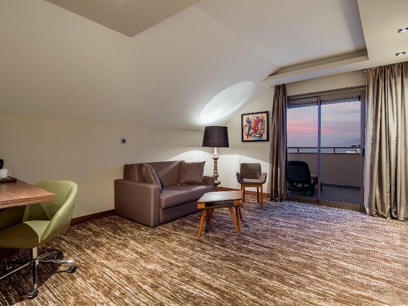 Holiday Inn ANTALYA - LARA by IHG - Oda