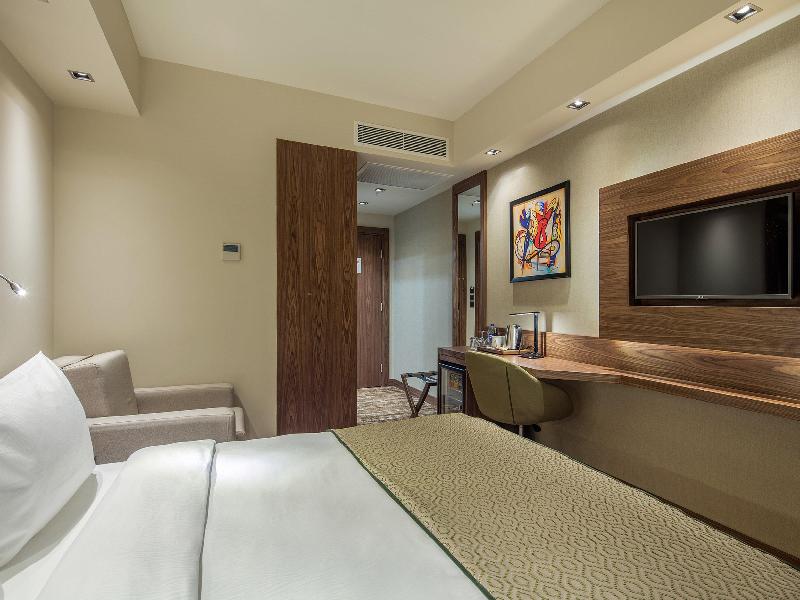 Holiday Inn ANTALYA - LARA by IHG - Oda