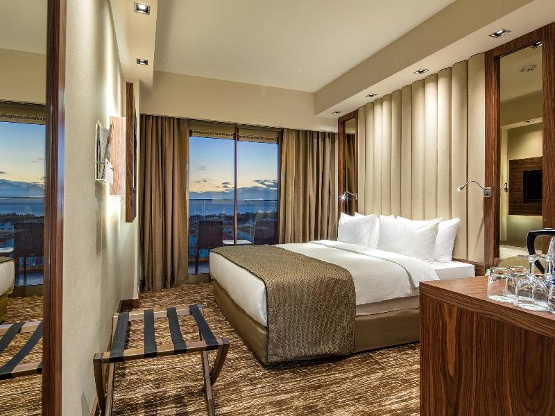 Holiday Inn ANTALYA - LARA by IHG - Oda