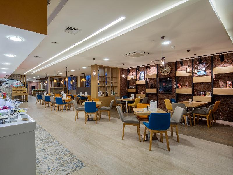Holiday Inn ANTALYA - LARA by IHG - Restoran