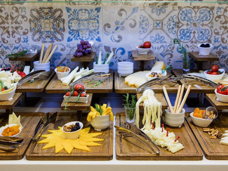Holiday Inn ANTALYA - LARA by IHG - Restoran