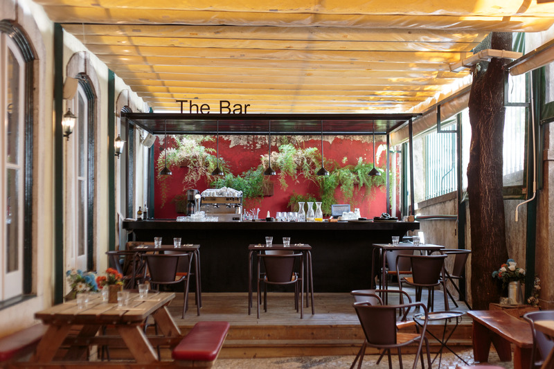 The Independente Suites & Terrace - Bar