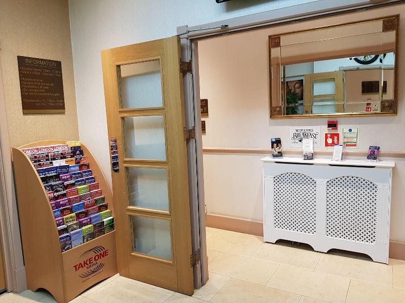 Central Hotel London - Lobi