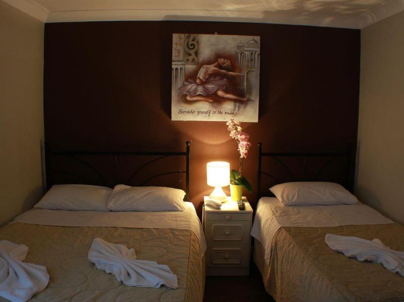 Central Hotel London - Genel