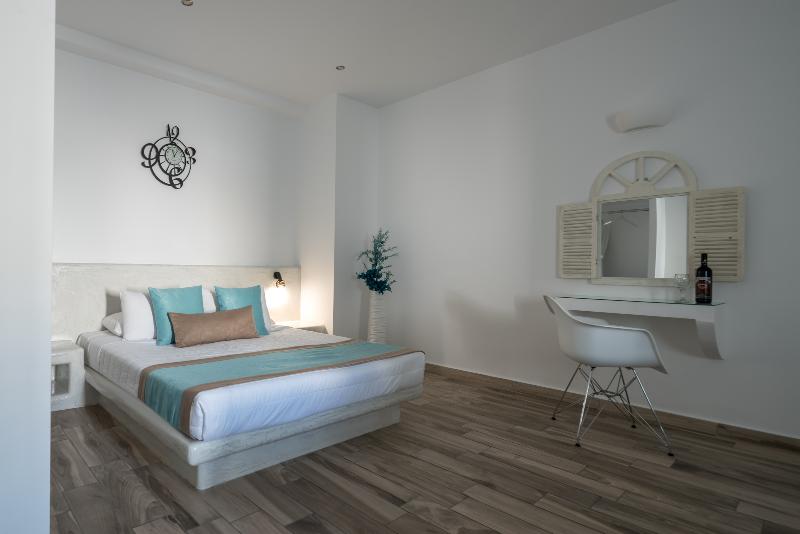 Oasis Suites Fira - Oda