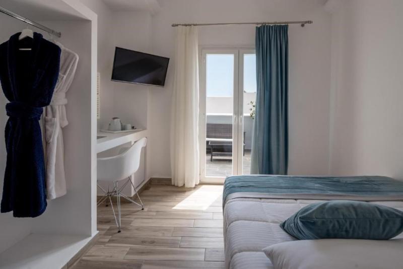 Oasis Suites Fira - Oda