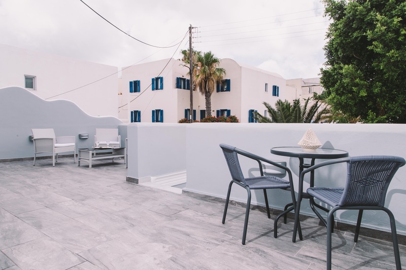 Oasis Suites Fira - Teras