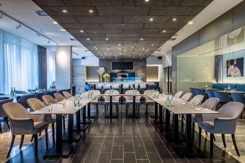 Radisson Blu Köln - Toplantı