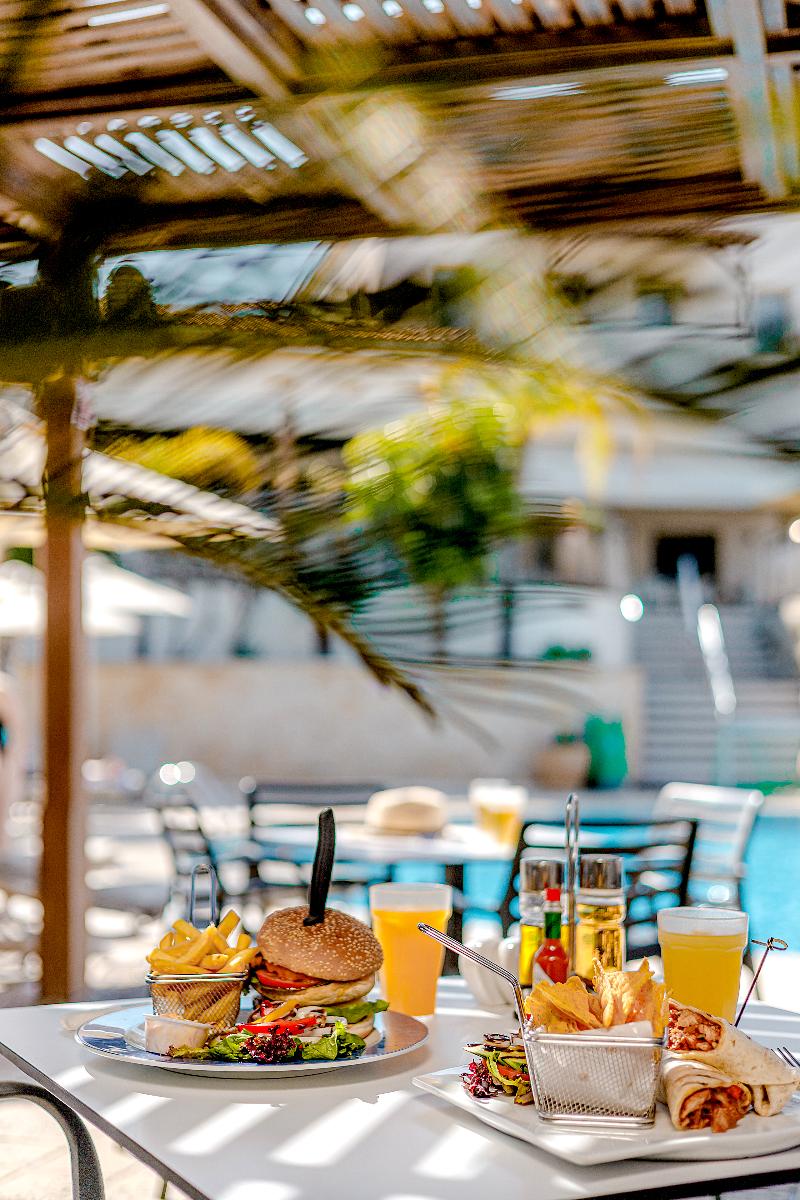 Louis Althea Beach - Bar