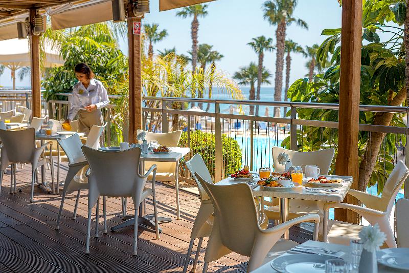 Louis Althea Beach - Restoran