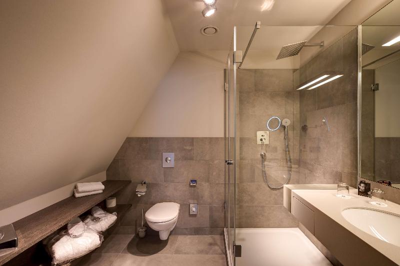 Best Western Premier Hotel Rebstock - Genel