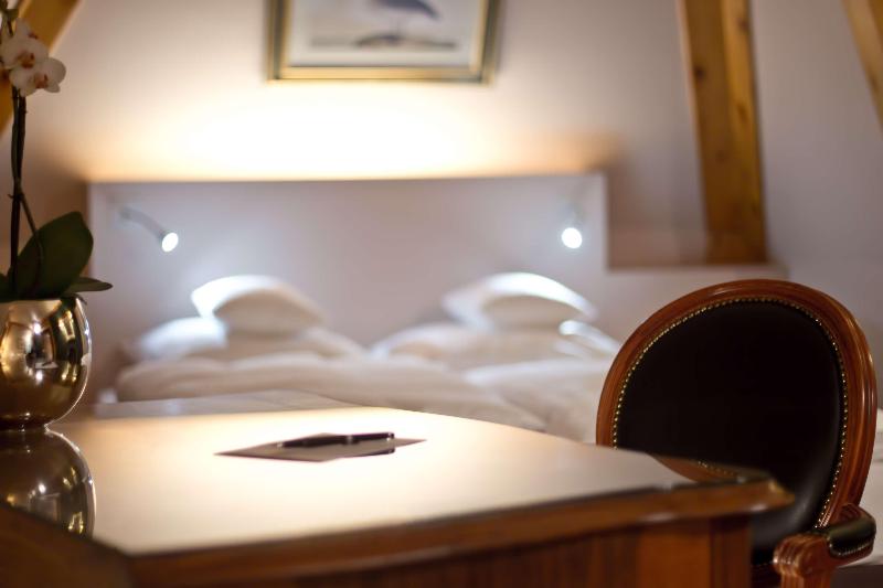 Best Western Premier Hotel Rebstock - Genel
