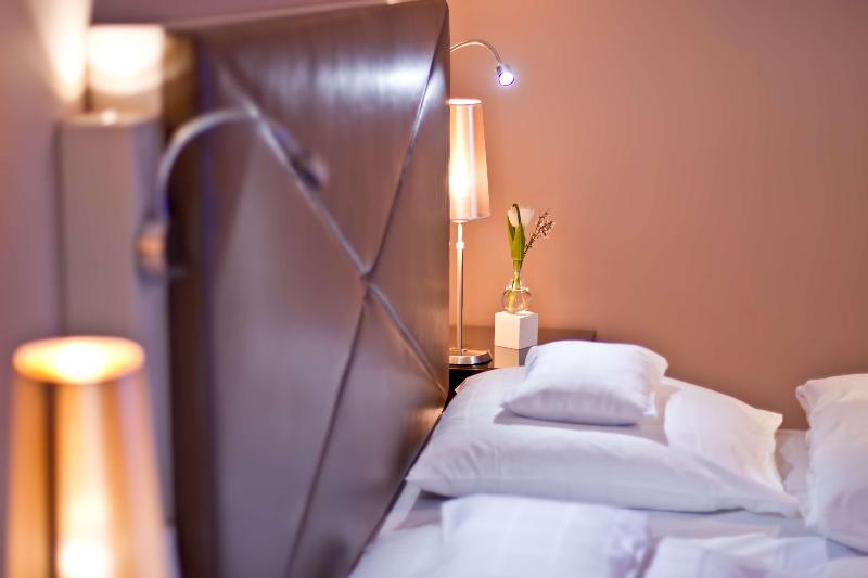 Best Western Premier Hotel Rebstock - Genel