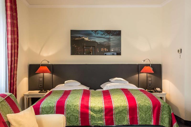 Best Western Premier Hotel Rebstock - Oda