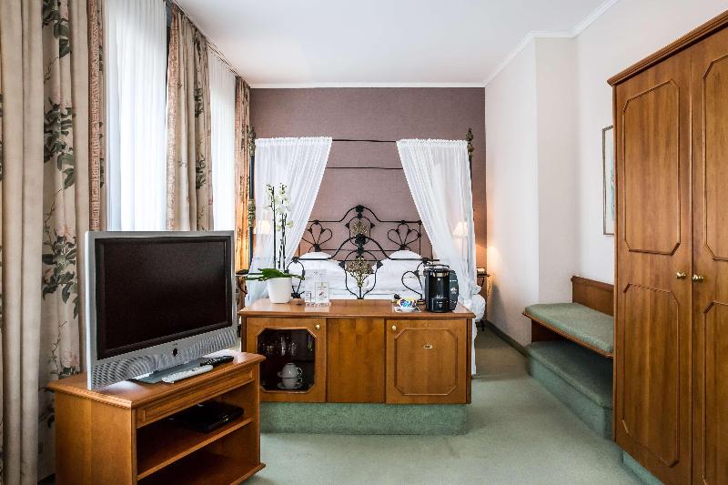 Best Western Premier Hotel Rebstock - Oda