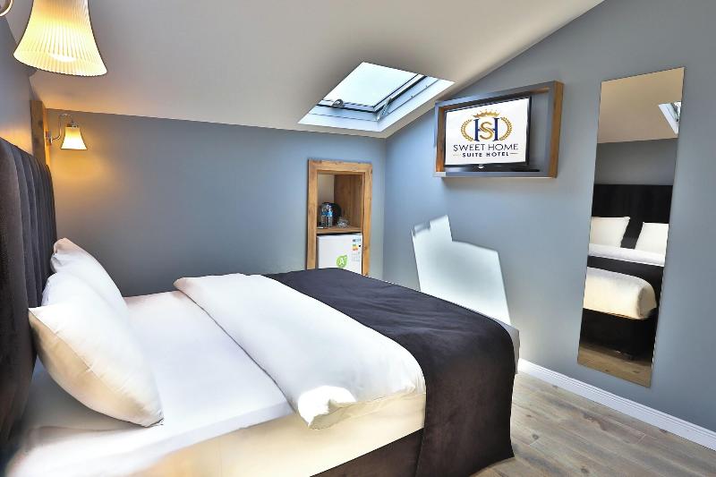 Sweet Home Suite Hotel - Oda