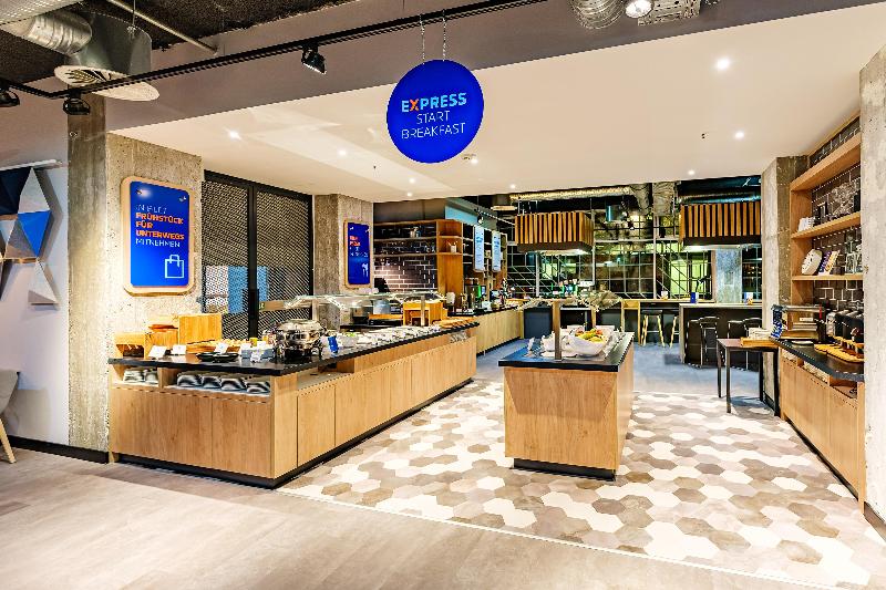 Holiday Inn Express Dresden Zentrum - Restoran
