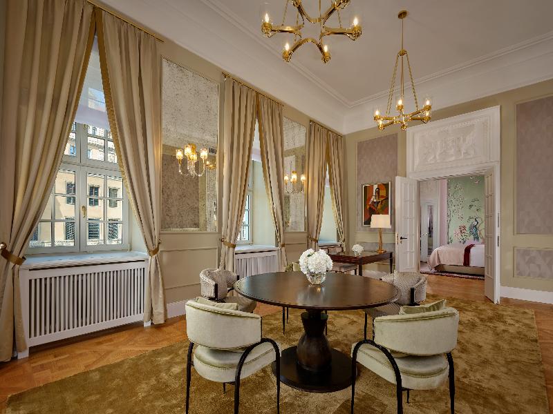 Hotel Taschenbergpalais Kempinski Dresden - Oda