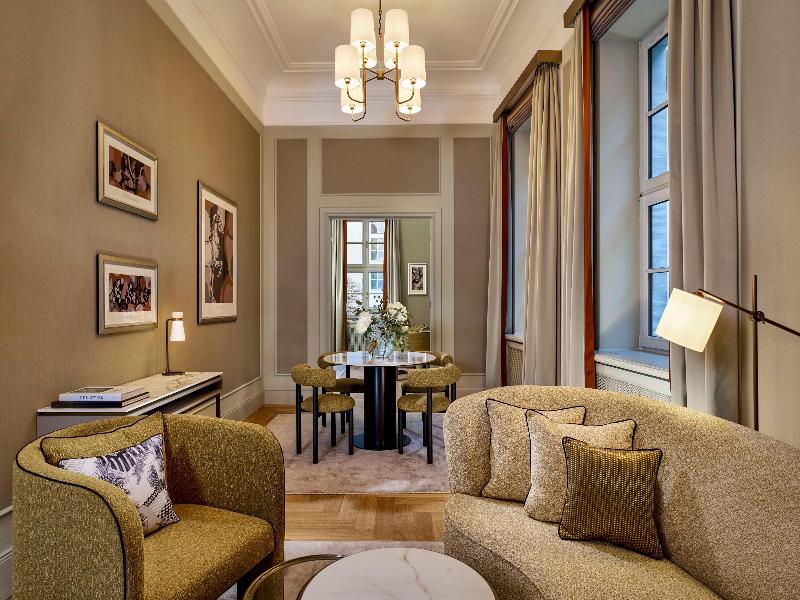 Hotel Taschenbergpalais Kempinski Dresden - Oda
