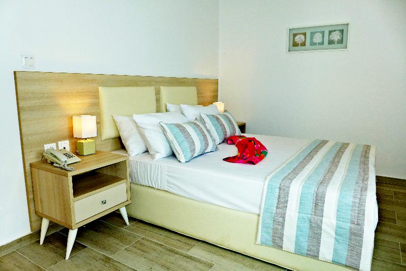 Amaryllis Beach Hotel - Oda