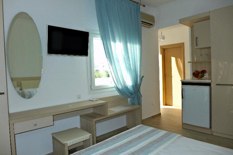 Amaryllis Beach Hotel - Oda