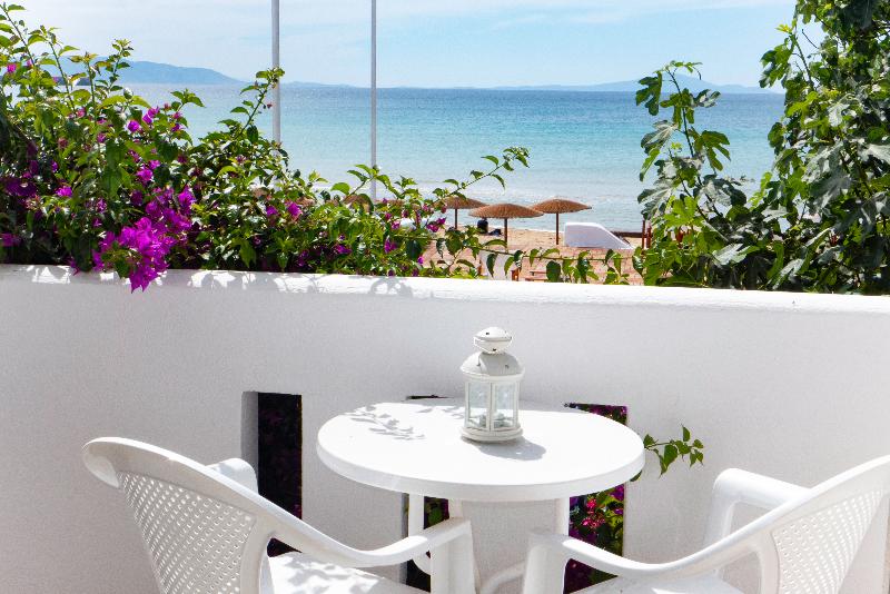 Amaryllis Beach Hotel - Oda