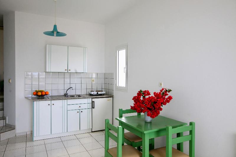 Anatoli Apartments - Oda