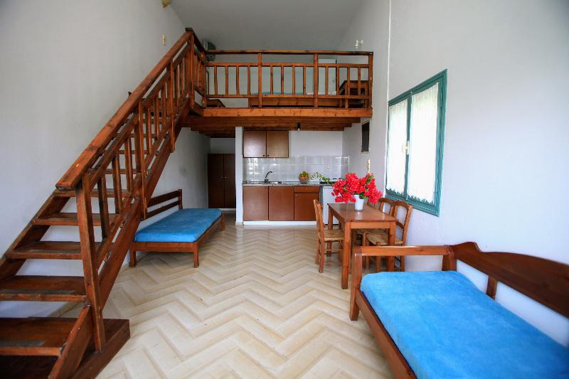 Anatoli Apartments - Oda