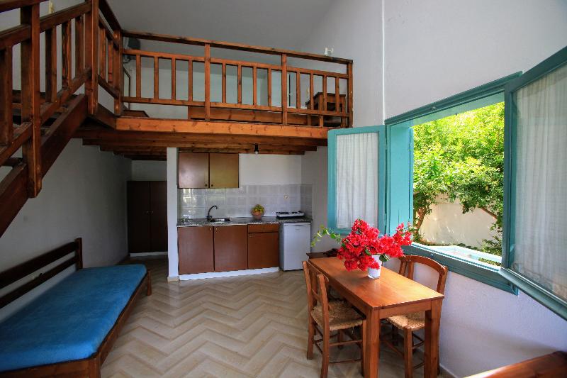 Anatoli Apartments - Oda