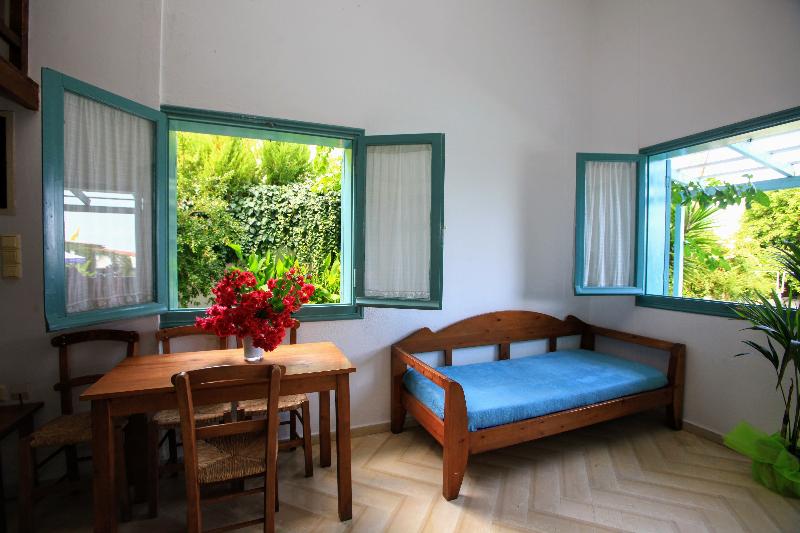 Anatoli Apartments - Oda