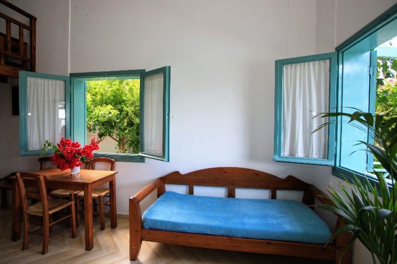 Anatoli Apartments - Oda