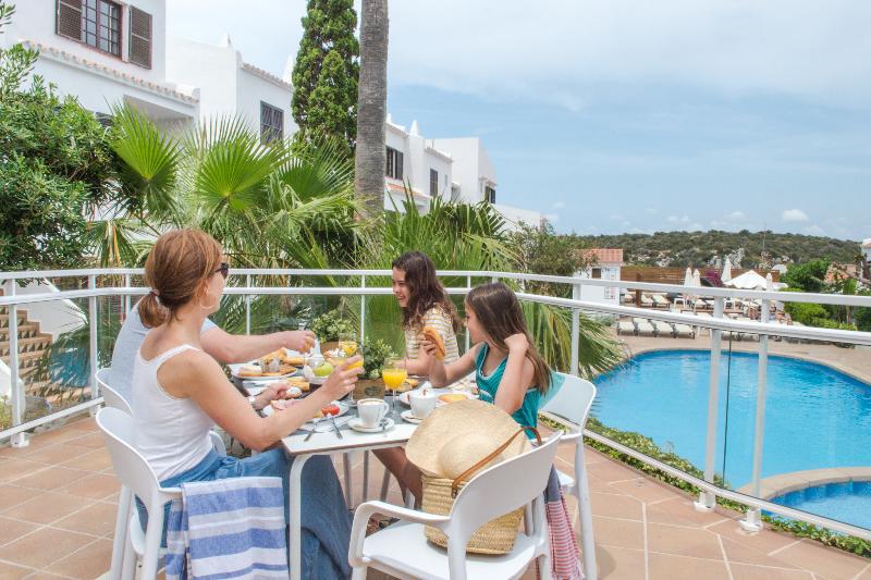 Nelva Resort - Havuz