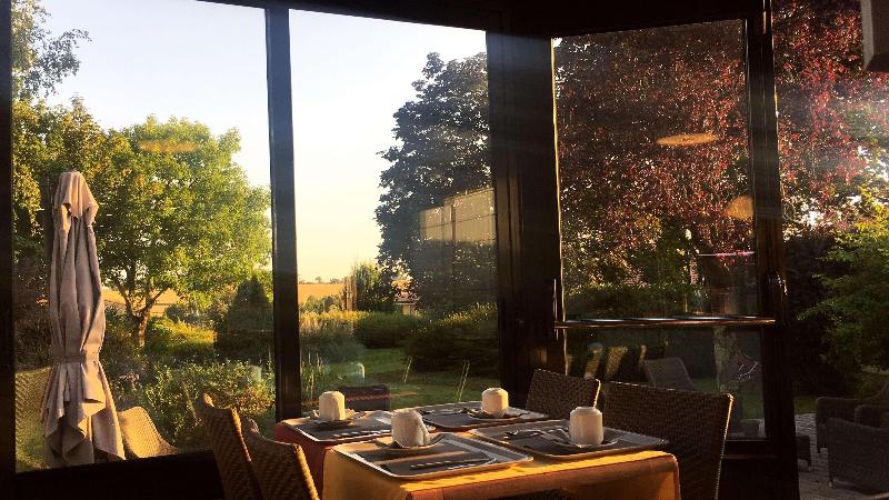 Kyriad Angouleme Nord Champniers - Restoran