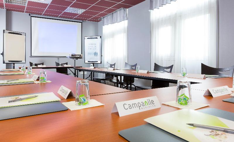 Campanile Metz Nord Talange - Toplantı