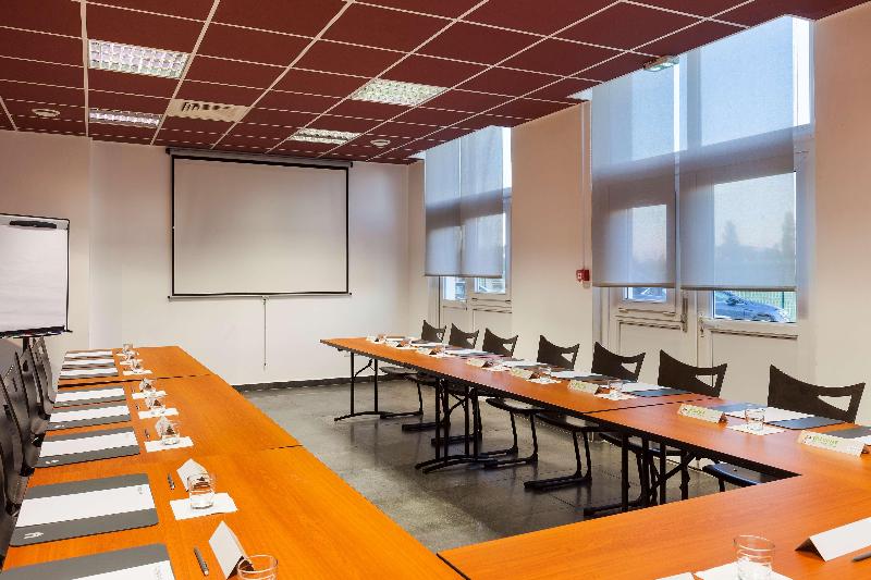 Campanile Metz Nord Talange - Toplantı